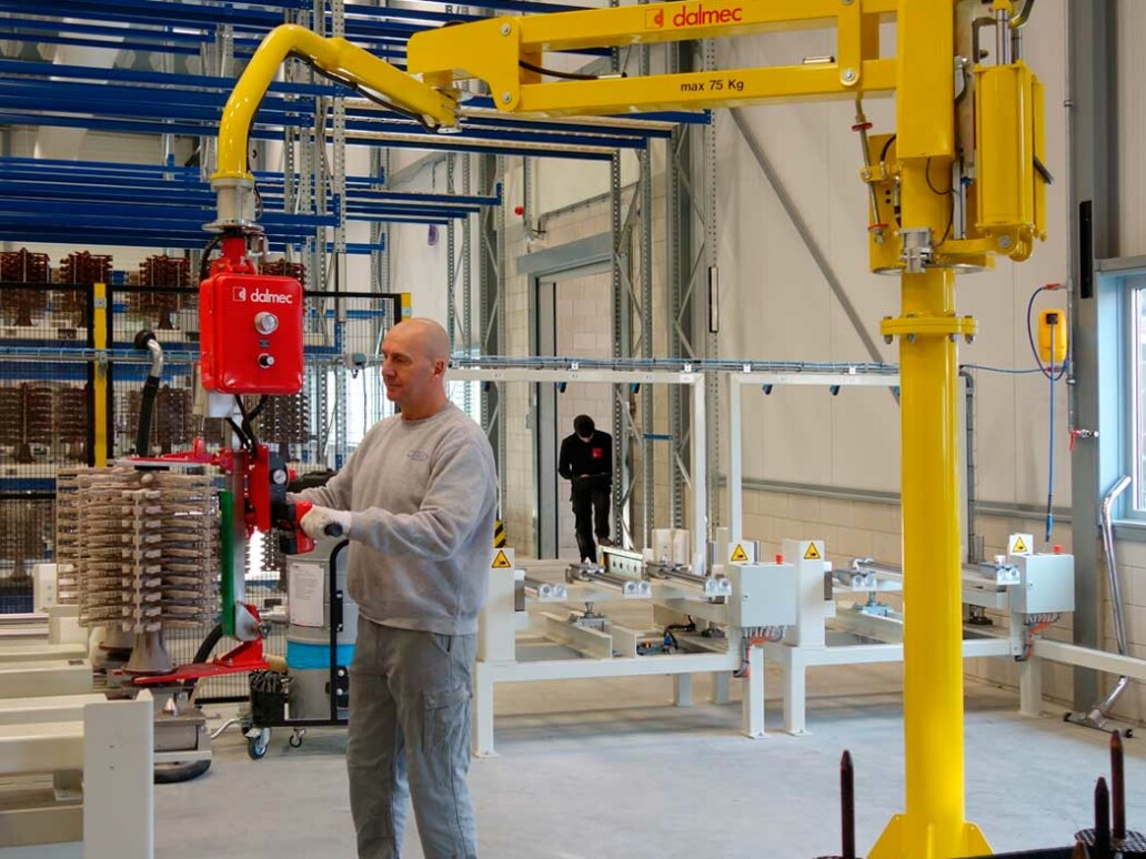 Dalmec_gieterij_tillen_complexe_vormen